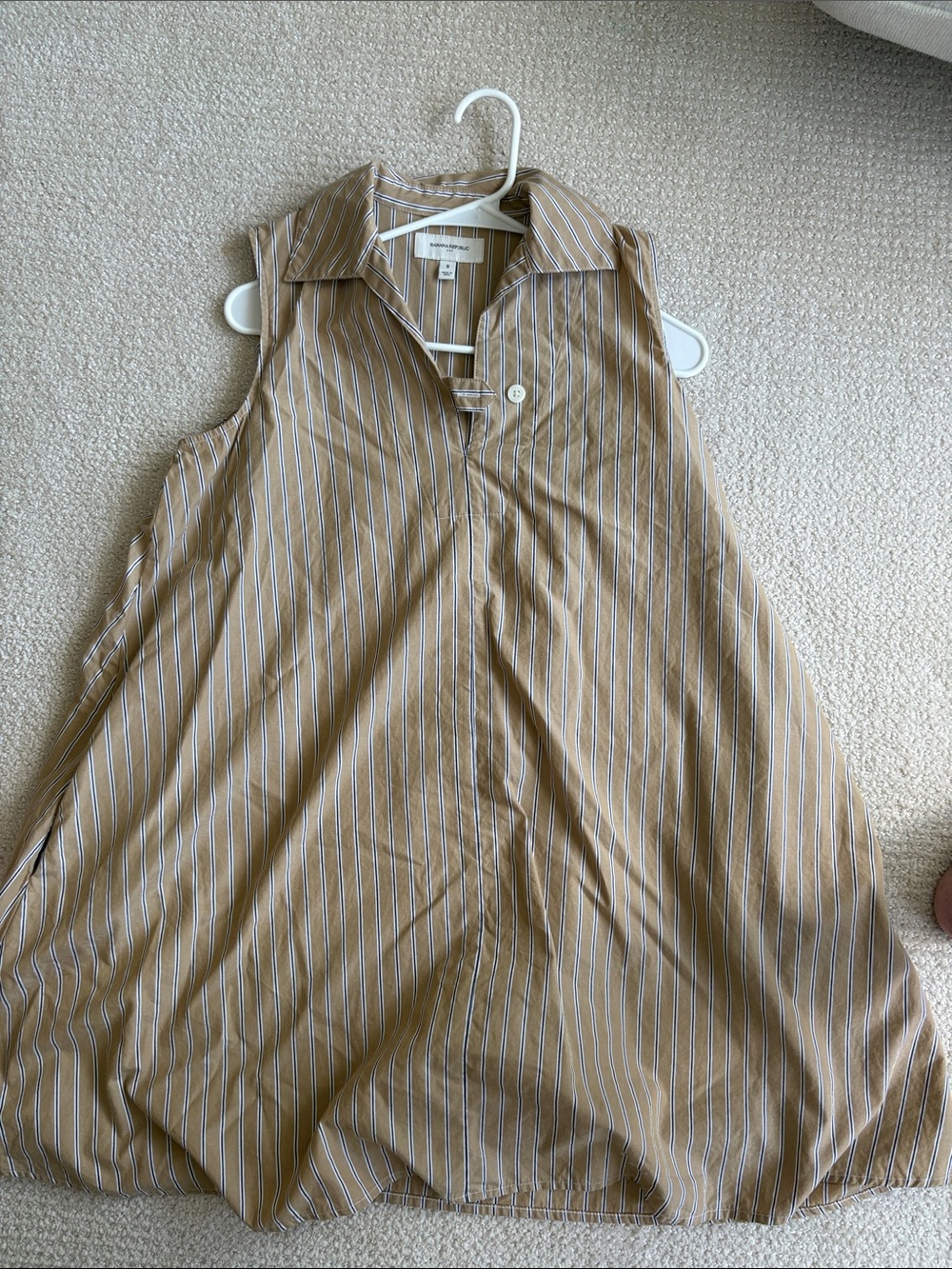 Banana Republic Tan Sleeveless Striped Button-Front Shirt